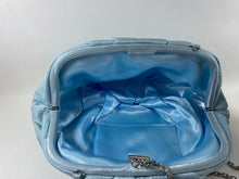 LA REGALE  Mackenzie Shimmer Pouch Clutch
