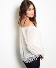 Alythea Womens Off-the-Shoulder Long Sleeve Blouse Small