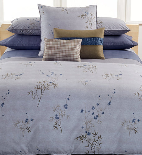 Calvin Klein Home Bamboo Flower King Comforter, Hyacinth