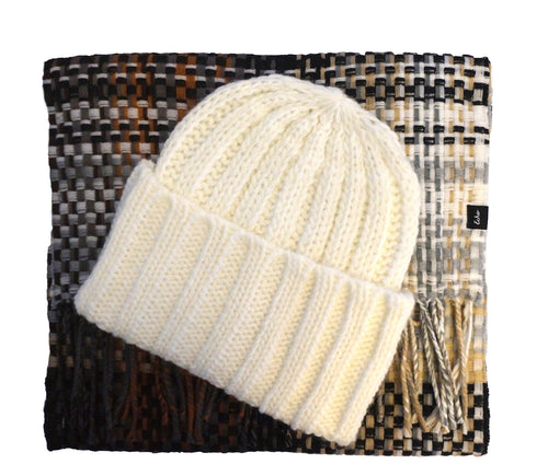 Echo Women's Hat and Scarf 2 Piece Set