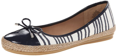 Easy Spirit Women's Gizana Ballet Flat Navy/Multi Size 8.5M